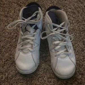 Jordan 6 - SIZE 2 Kids - Hightop, White and Navy Sneakers